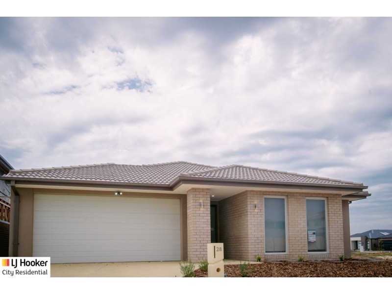 28 Zuccotti Crescent, Point Cook VIC 3030