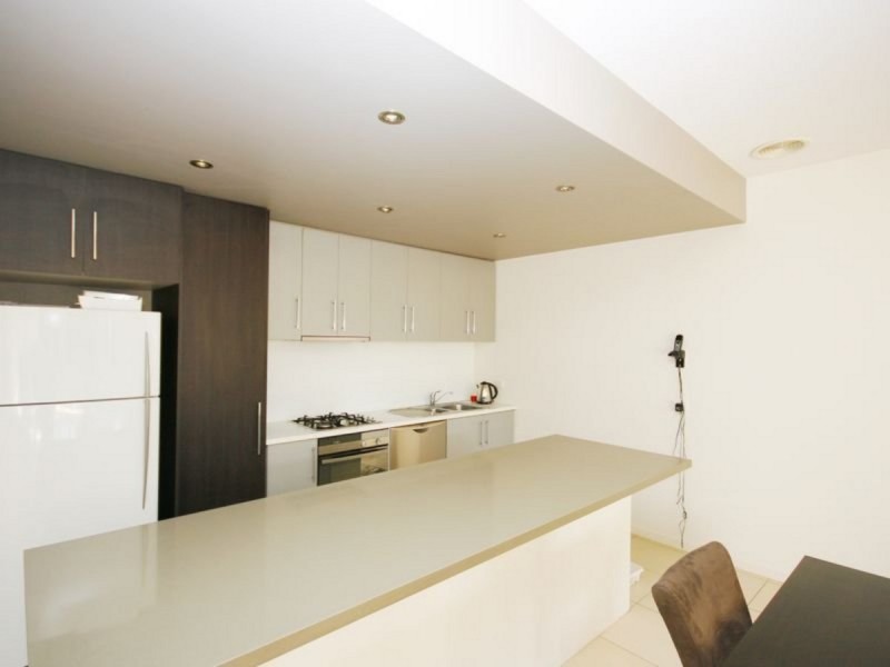 39 Evergreen Boulevard, Clayton South VIC 3169