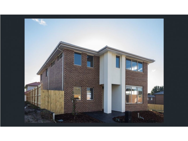 4 Savile Place, Narre Warren VIC 3805