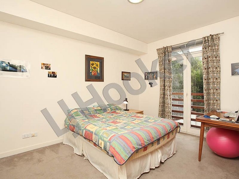 2/1 Arden Street, North Melbourne VIC 3051