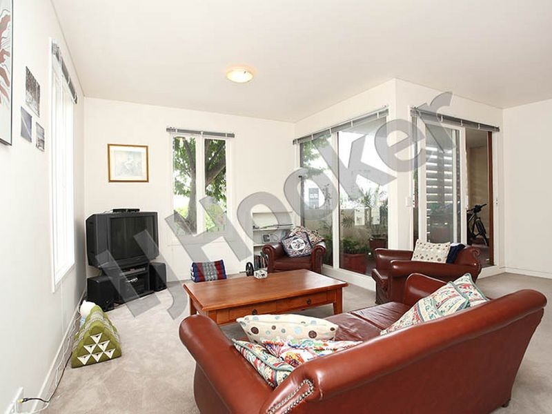 2/1 Arden Street, North Melbourne VIC 3051