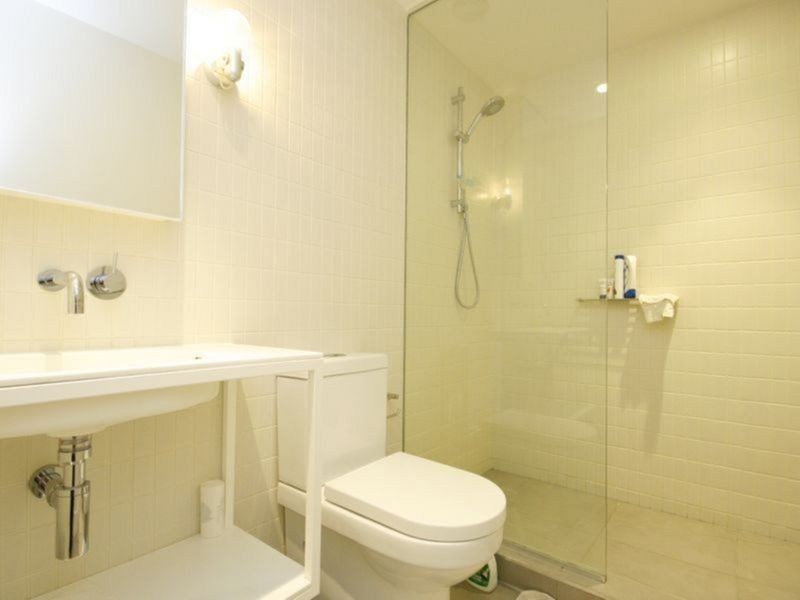 1416/35 Albert Road, Melbourne VIC 3000