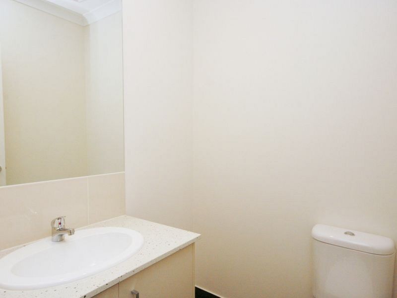 24 Devoe Road, Point Cook VIC 3030