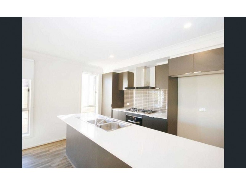 22 Kittyhawk Road, Point Cook VIC 3030