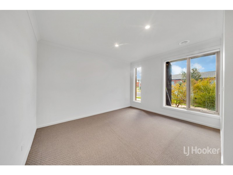 22 Kittyhawk Road, Point Cook VIC 3030