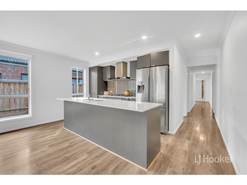 22 Kittyhawk Road, Point Cook VIC 3030