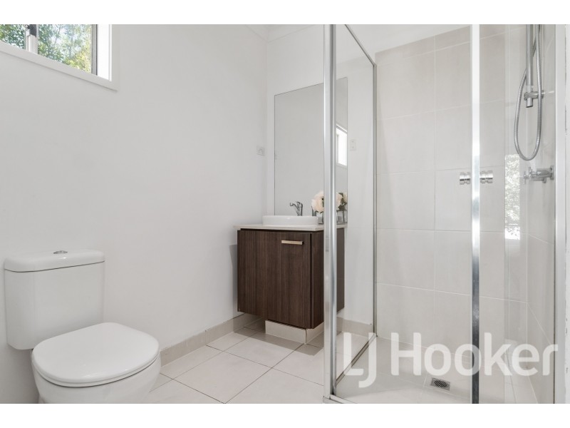 15 Chartwell Avenue, Truganina VIC 3029