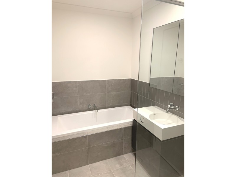 32 Royal Road, Braybrook VIC 3019