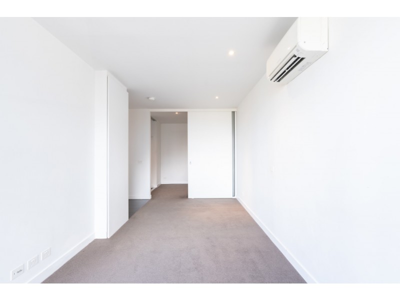 2105/7 Katherine Place, Melbourne VIC 3000