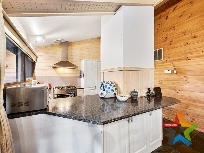 20 Henty Court, Croydon VIC 3136