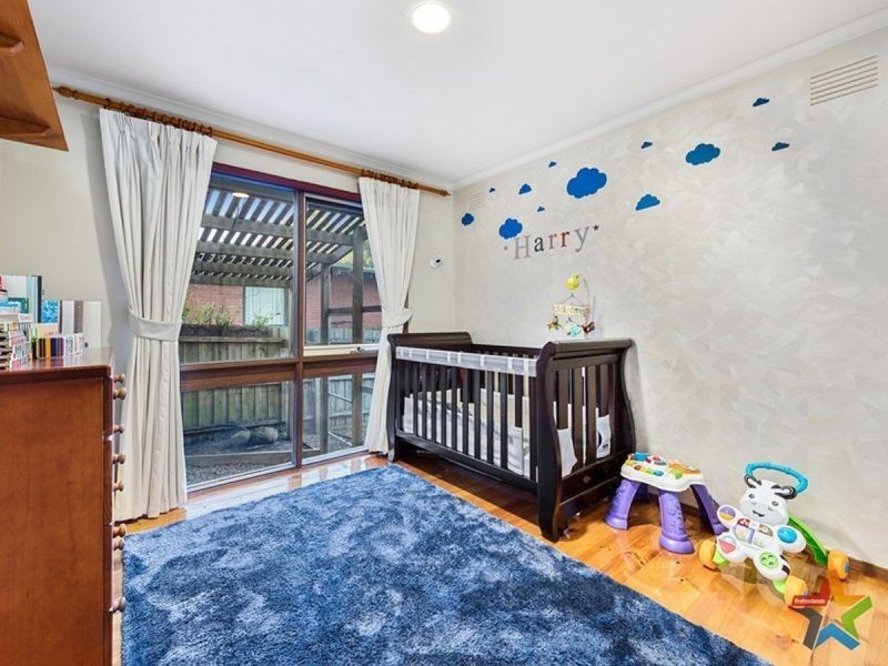 20 Henty Court, Croydon VIC 3136