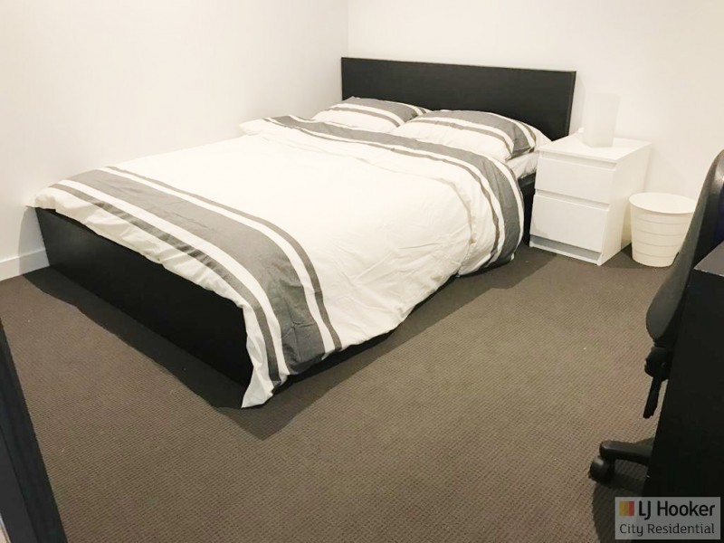 810/33 Rose Lane, Melbourne VIC 3000