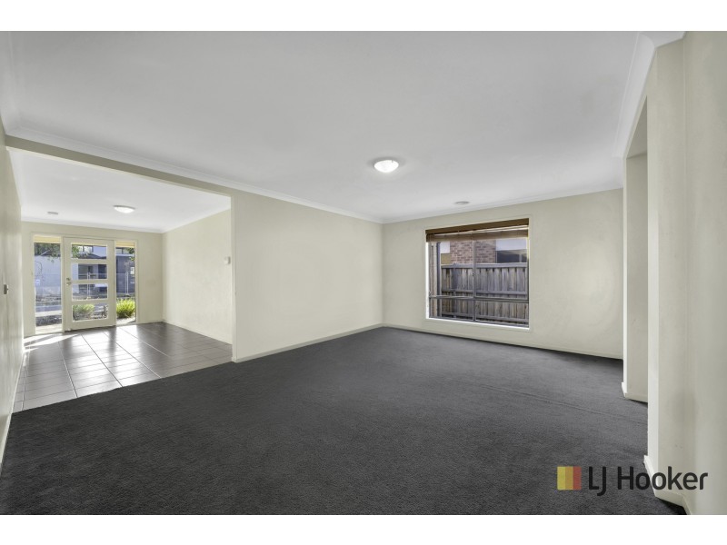 11 Runlet Drive, Point Cook VIC 3030