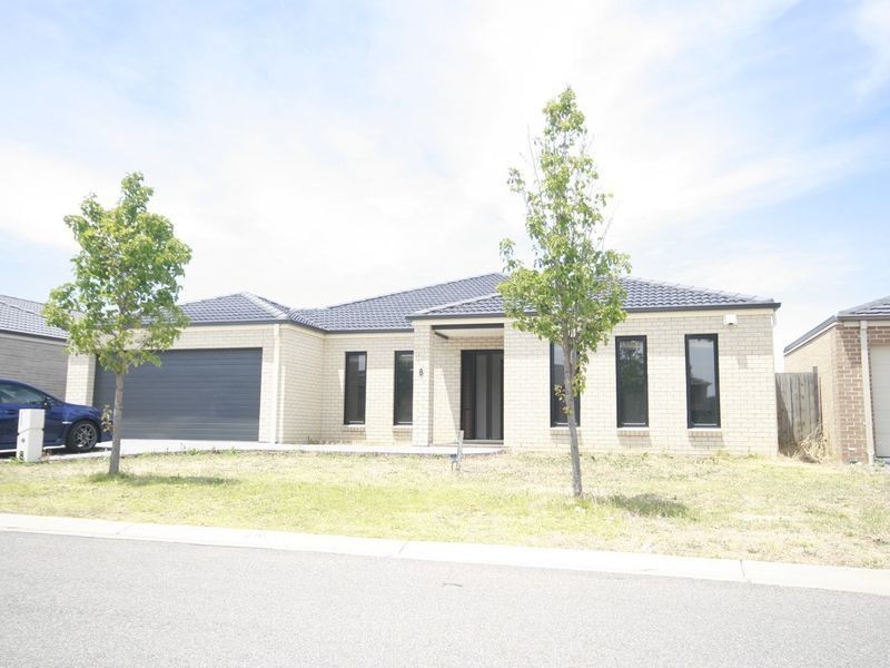 8 Kimba Circuit, Truganina VIC 3029