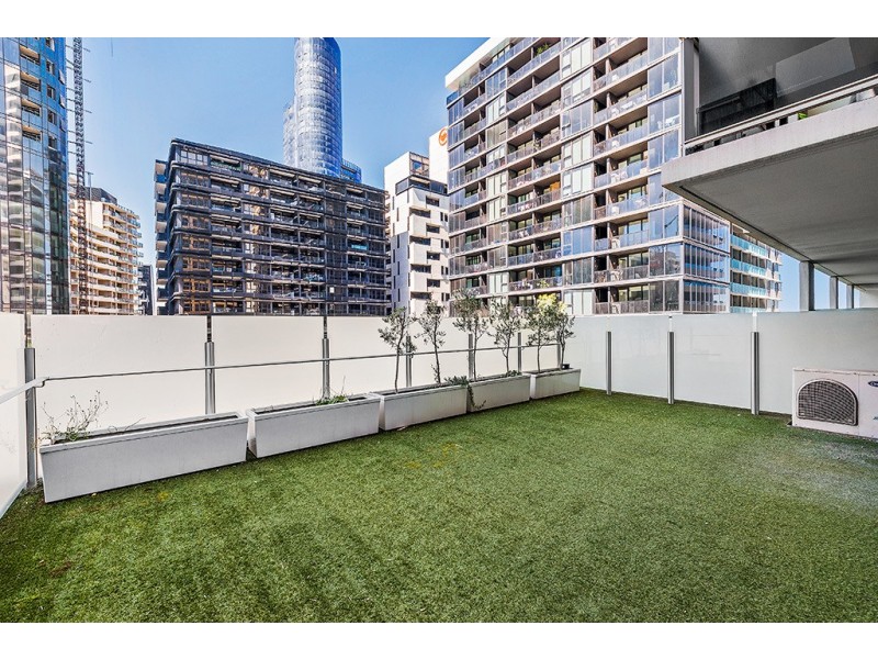 711/7 Yarra Street, South Yarra VIC 3141