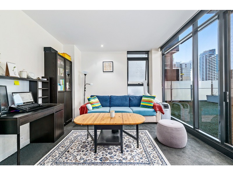 711/7 Yarra Street, South Yarra VIC 3141