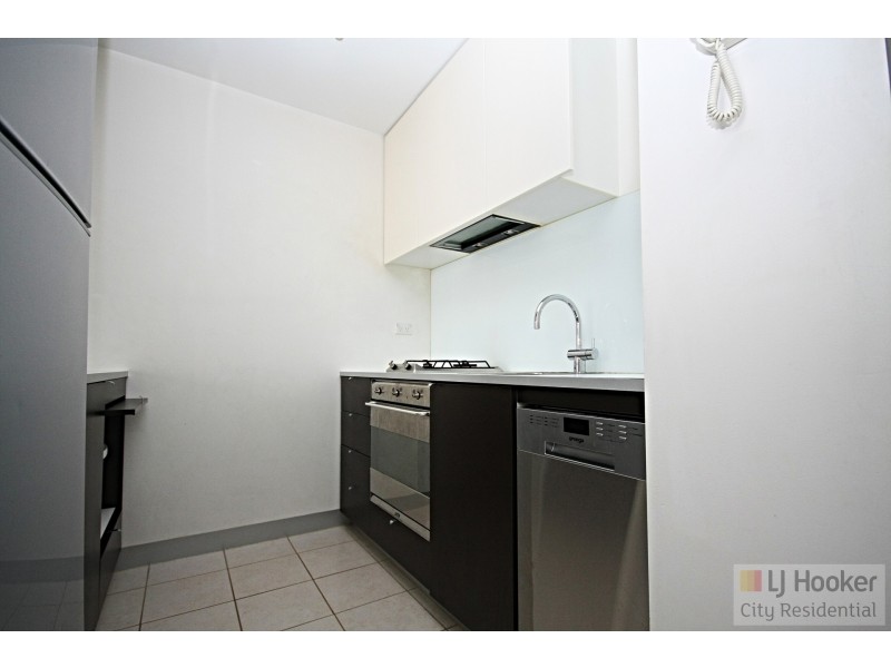 415D/604 Swanston Street, Carlton VIC 3053