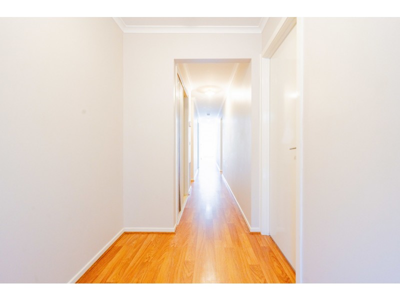 28 Blue Jay Crescent, Tarneit VIC 3029
