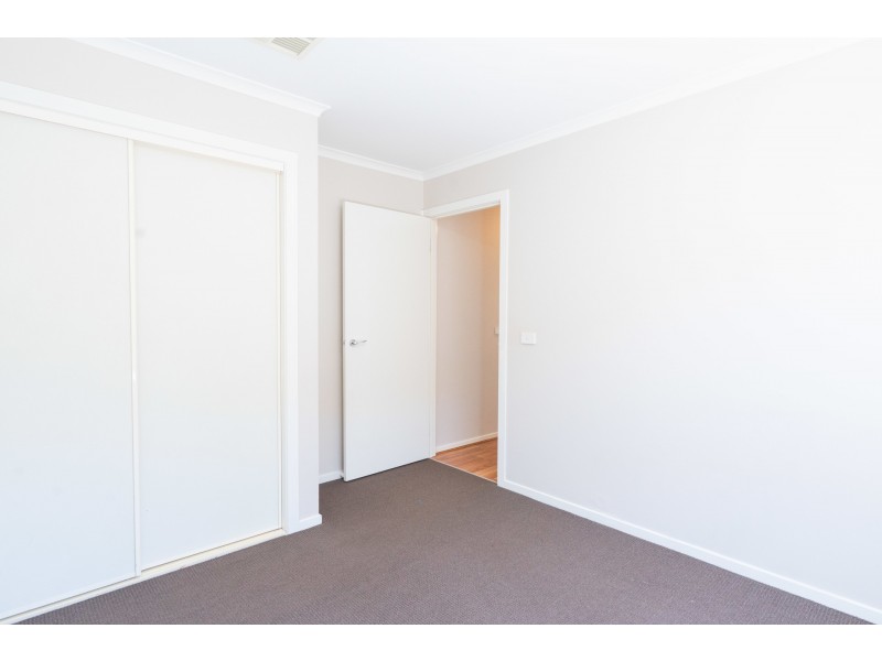 28 Blue Jay Crescent, Tarneit VIC 3029