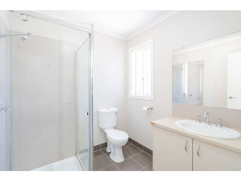 28 Blue Jay Crescent, Tarneit VIC 3029