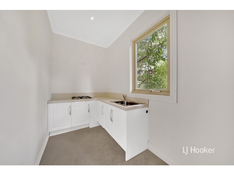 2/18 Jenner Street, Blackburn South VIC 3130