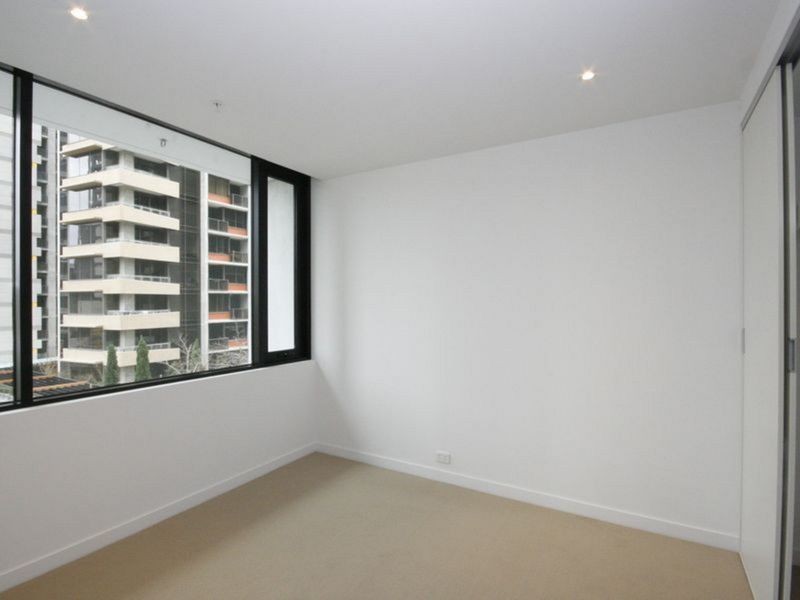 807/11 Rose Lane, Melbourne VIC 3000