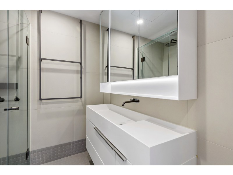 206/387 Docklands Drive, Docklands VIC 3008
