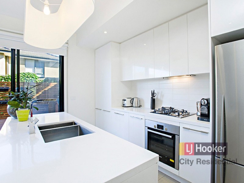 44 Primrose Avenue, Cheltenham VIC 3192