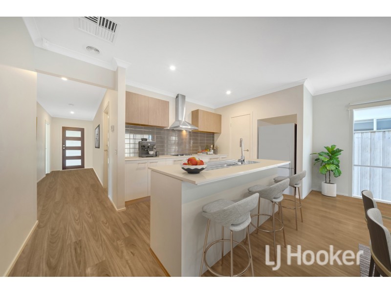 11 Marquee Circuit, Greenvale VIC 3059