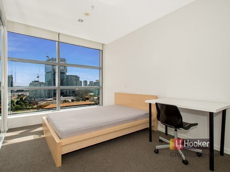 1707/8 Downie Street, Melbourne VIC 3000