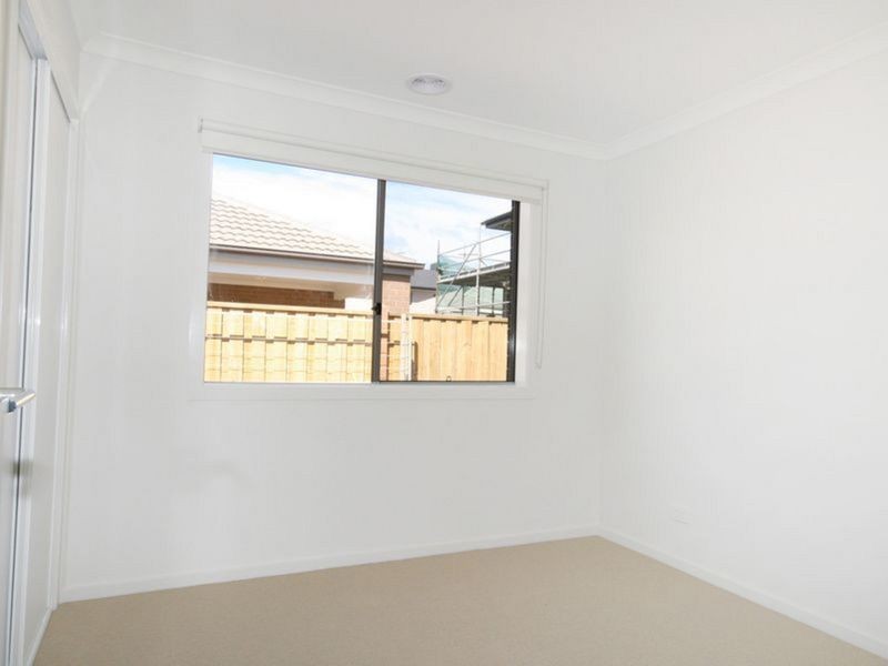 11 Lambro Way, Point Cook VIC 3030