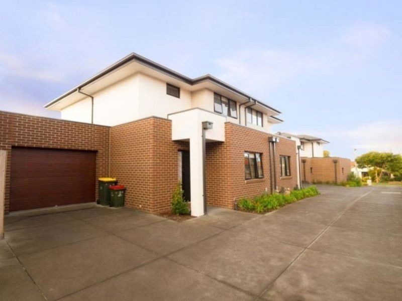 3/13 Simpsons Road, Box Hill VIC 3128