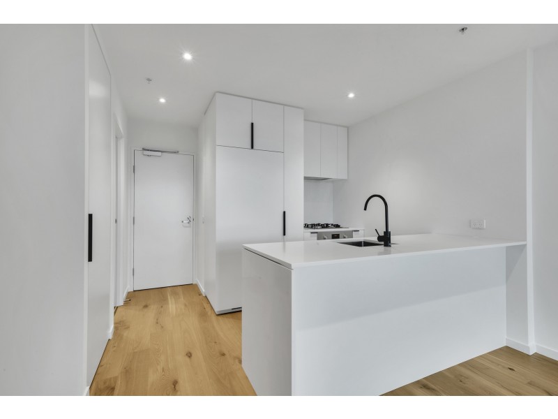 705/8 Hopkins Street, Footscray VIC 3011