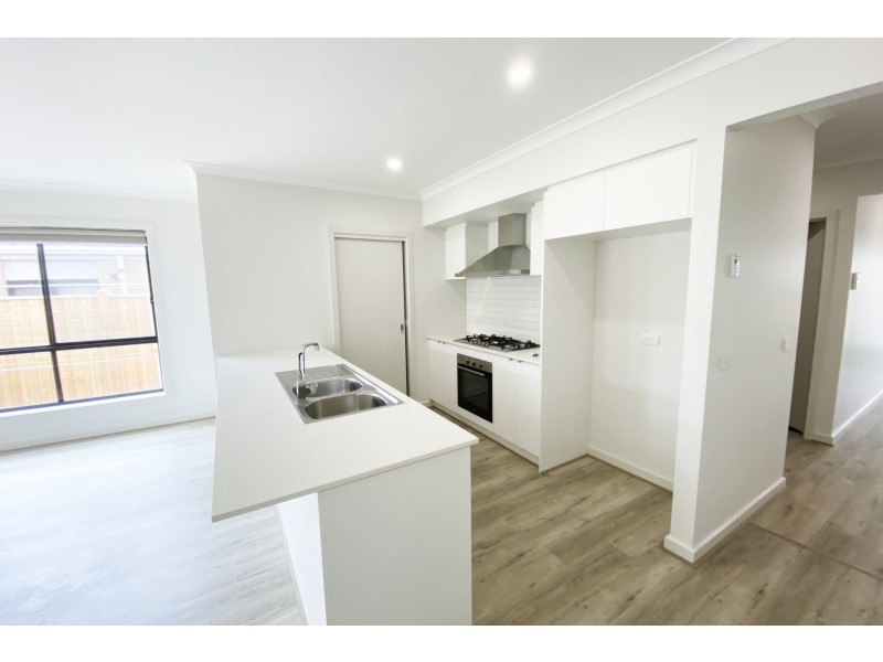 1 Bossni Street, Truganina VIC 3029