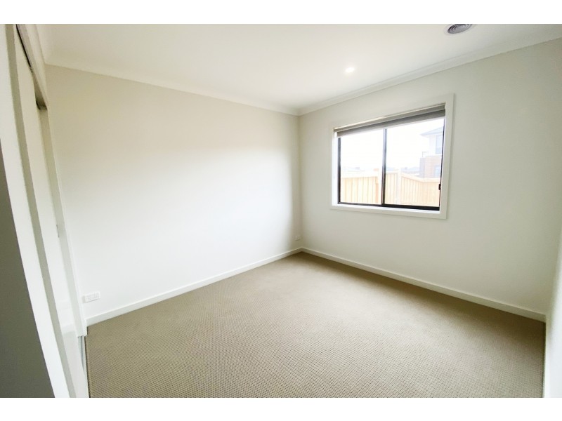 1 Bossni Street, Truganina VIC 3029