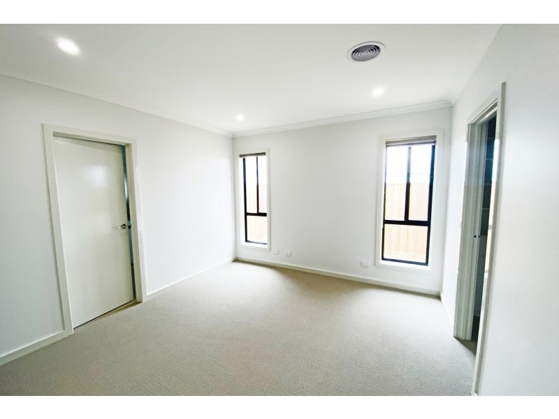 3 Bossni Street, Truganina VIC 3029