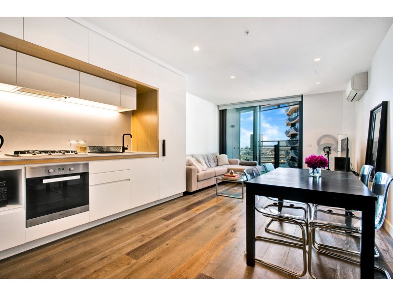 1307/15 Doepel Way, Docklands VIC 3008