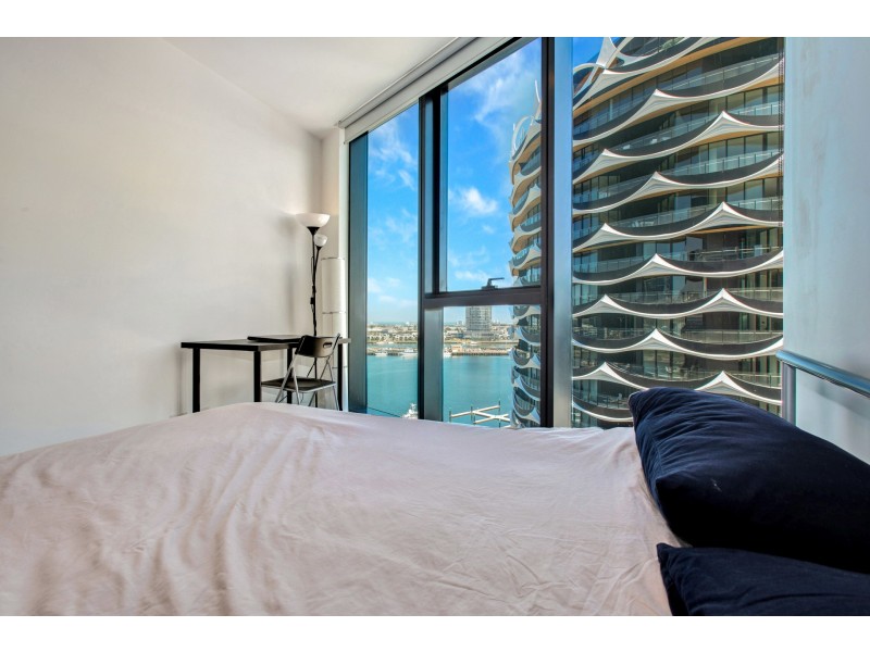 1307/15 Doepel Way, Docklands VIC 3008