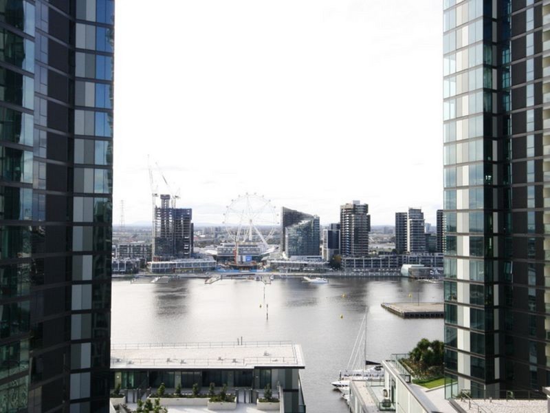1507W/888 Collins Street, Docklands VIC 3008