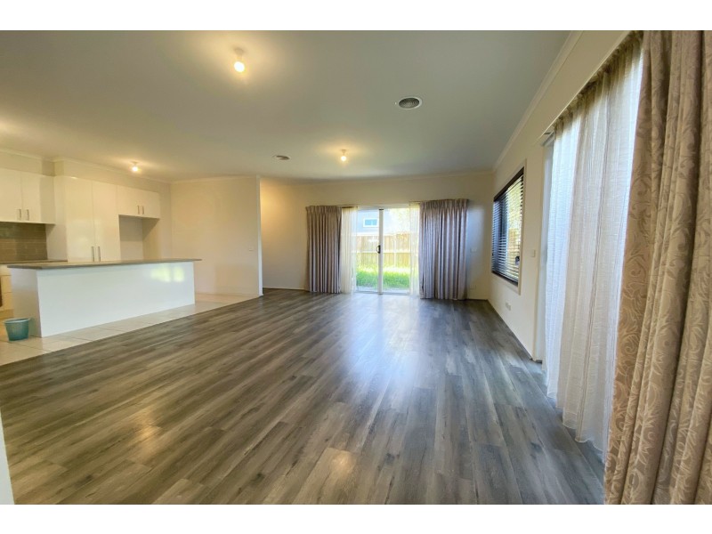 2/1225 North Road, Oakleigh VIC 3166