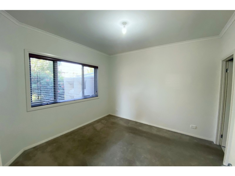 2/1225 North Road, Oakleigh VIC 3166