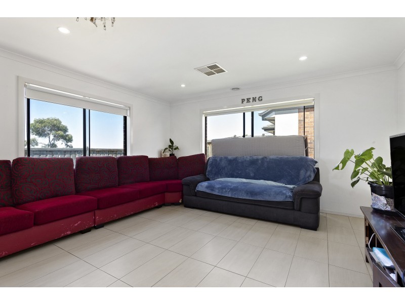 10 Lukis Avenue, Williams Landing VIC 3027