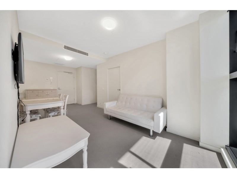 2403/568 Collins Street, Melbourne VIC 3000