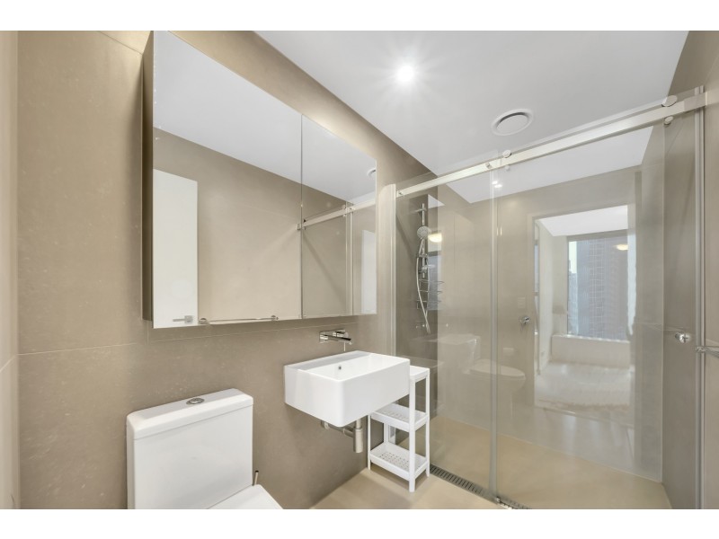 2403/568 Collins Street, Melbourne VIC 3000