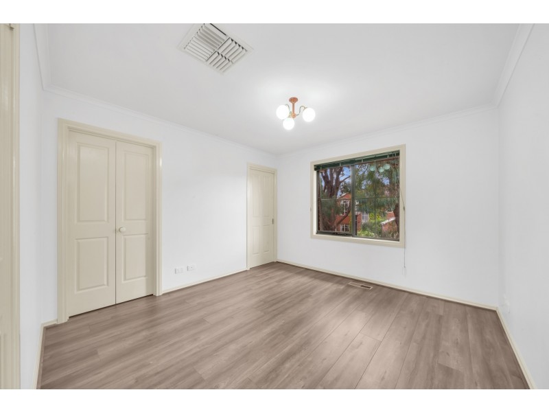 18 Willunga Way, Bundoora VIC 3083