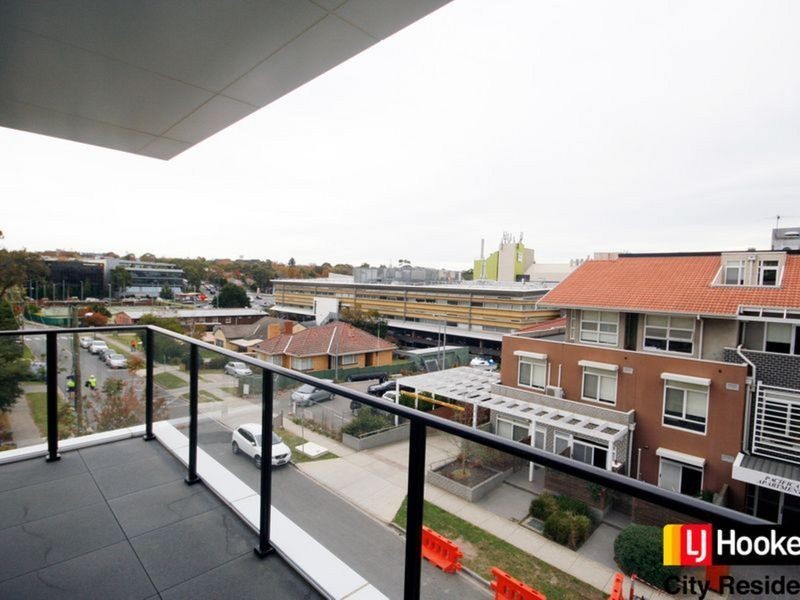 204/17 Poplar Street, Box Hill VIC 3128
