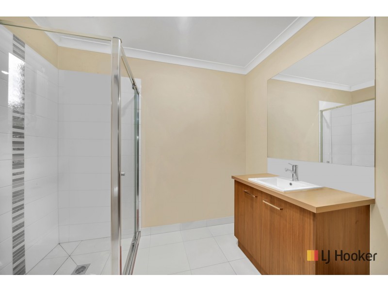 136 Eminence Boulevard, Doreen VIC 3754