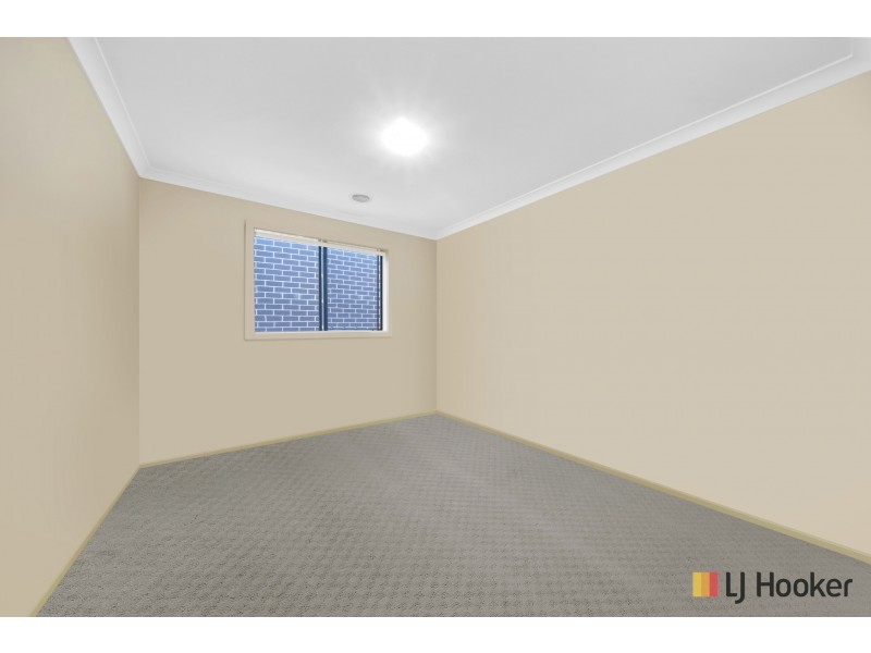 136 Eminence Boulevard, Doreen VIC 3754