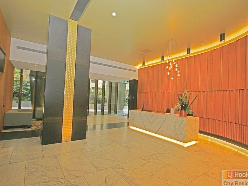 2913/120 A’beckett Street, Melbourne VIC 3000