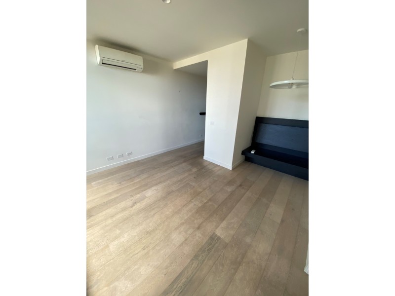 1604/398 Elizabeth Street, Melbourne VIC 3000